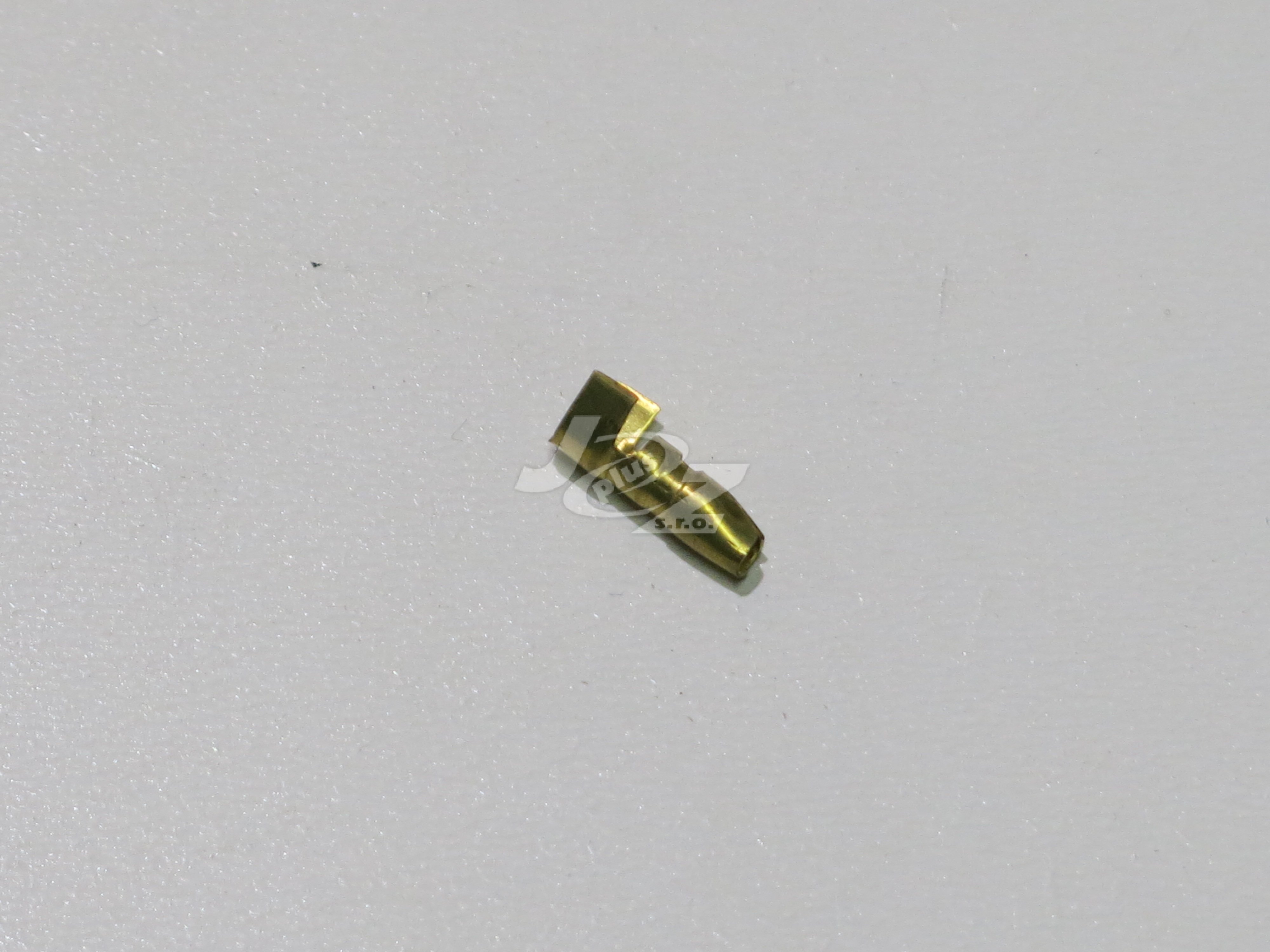 Konektor 4,00/1,5mm dutinka kulatá